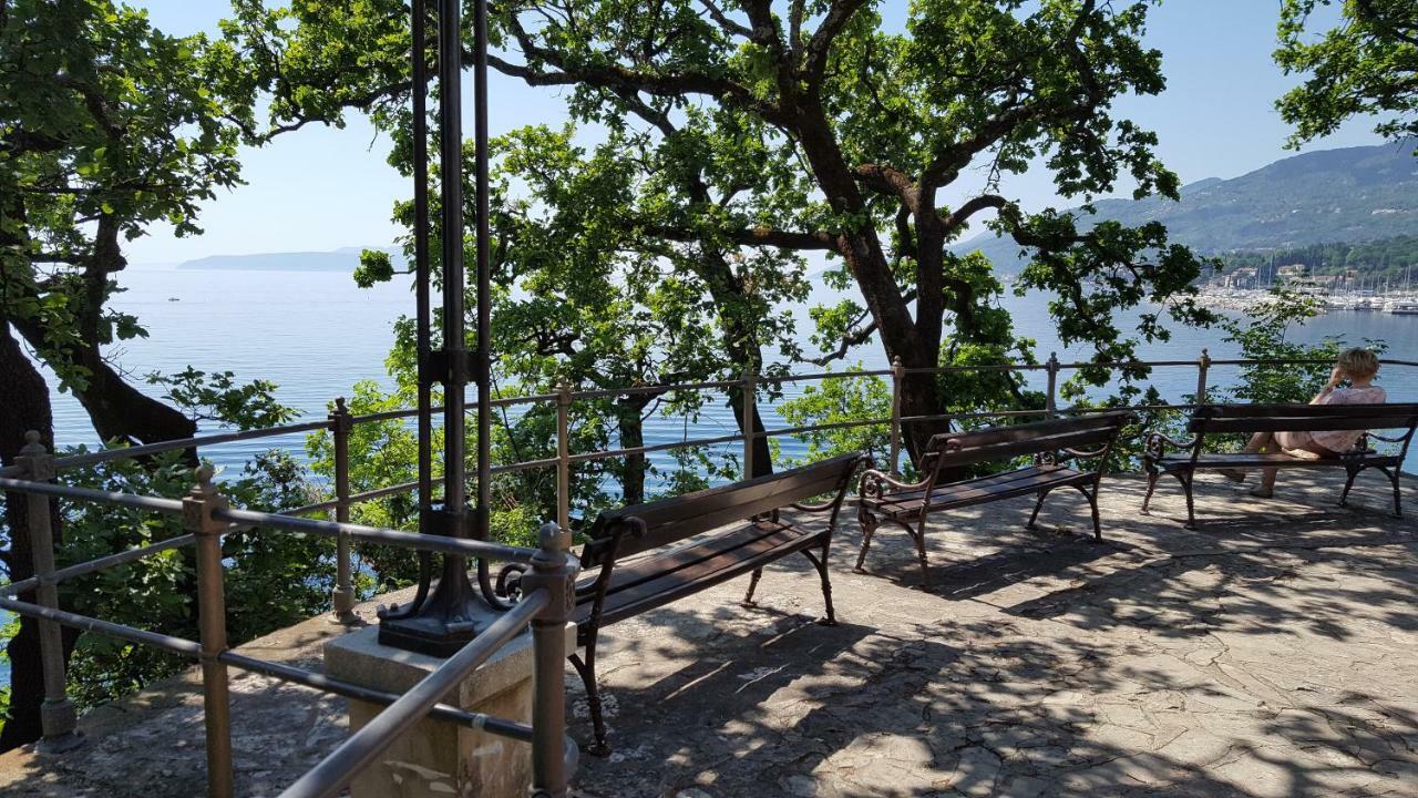 Apartment Greenhouse Opatija Exterior foto